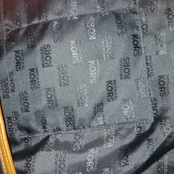 Michael Kors Black and Tan Structured Tote with Gold Hardware - Picture 3 of 16